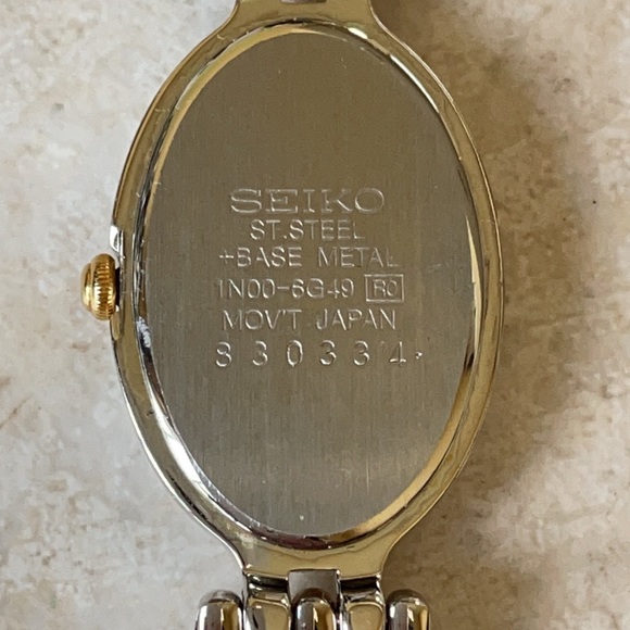 COPY - Seiko lady battery water resistant stainless steel main image 8